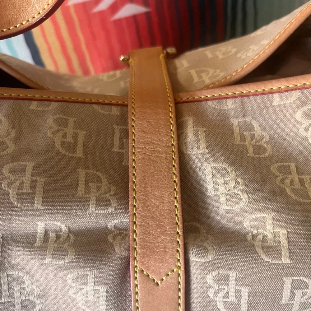 Dooney & Bourke  Anniversary Monogram Tote Shoulder Bag LARGE - Picture 6 of 16
